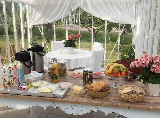 Susannes Bed & Breakfast *